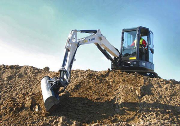 الحفار E50 الصغير