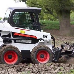 S550 Skid-Steer Loader