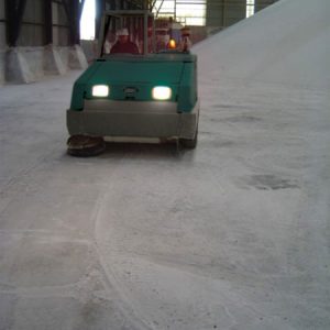 800 Industrial Ride-on Sweeper
