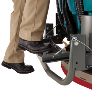 M17 Battery-Powered Rider Sweeper-Scrubber