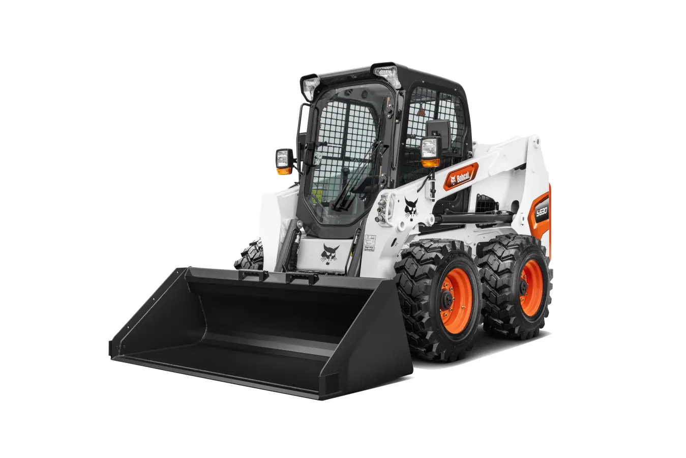 Bobcat S630 – studio view