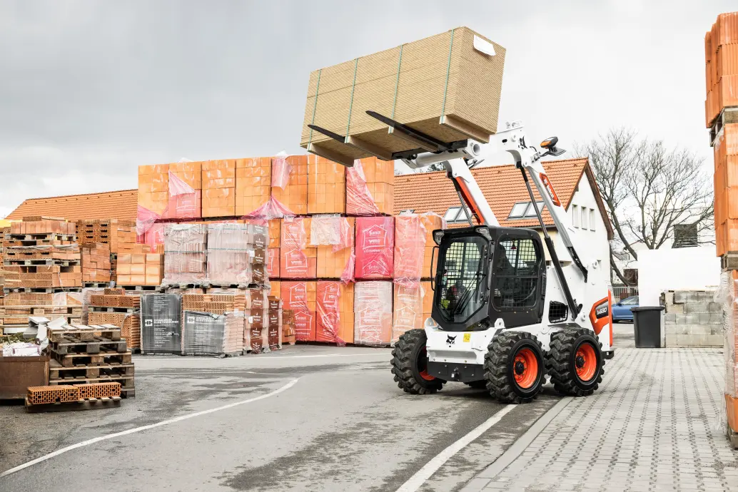 Bobcat S630: Durable Construction
