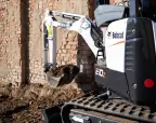Bobcat E10z: Electronically Activated Track Expansion