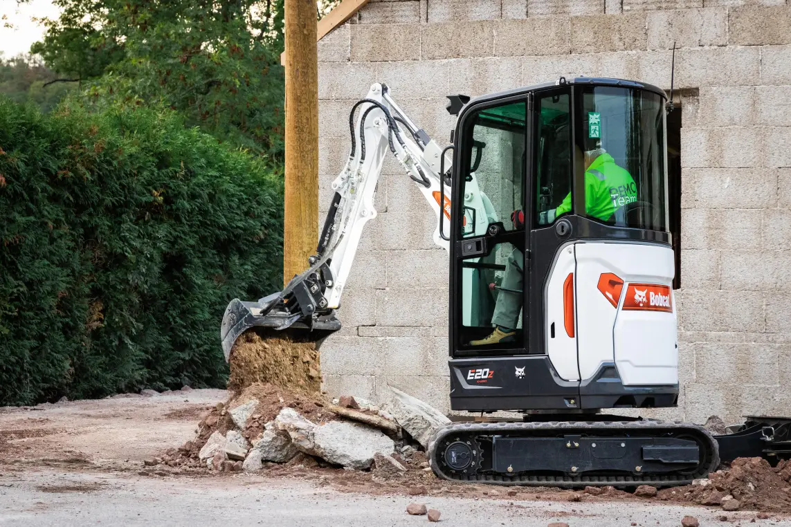 Bobcat E20z – view 3