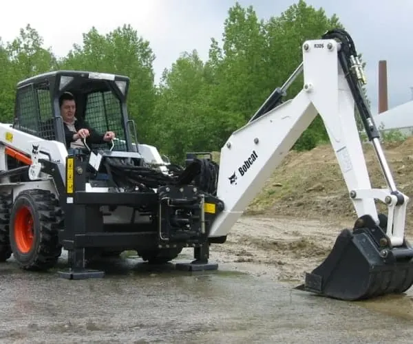 Bobcat Backhoe: Quick Attachment System