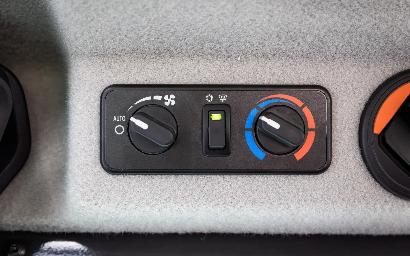 Bobcat E37: Enhanced Operator Comfort