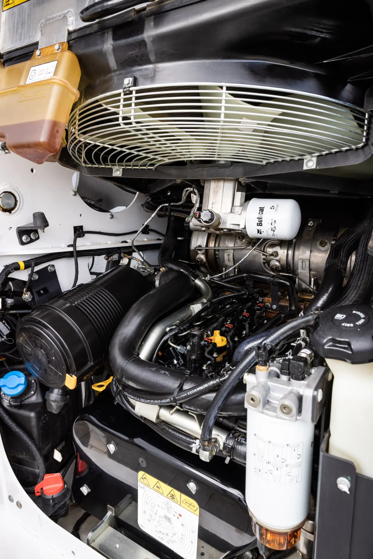 Bobcat T86: Advanced Cooling System