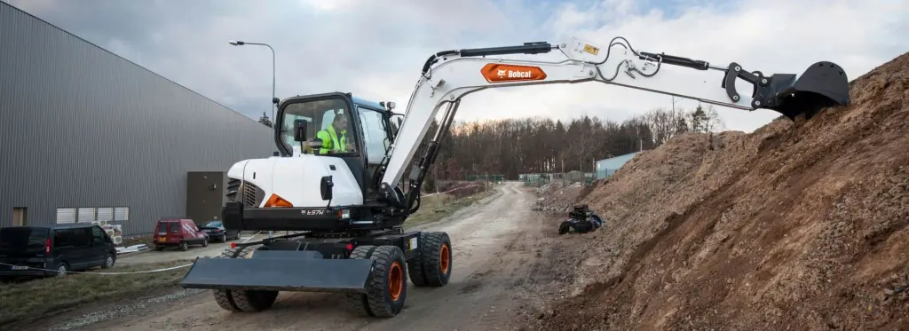 Bobcat E57W – Mini Excavators