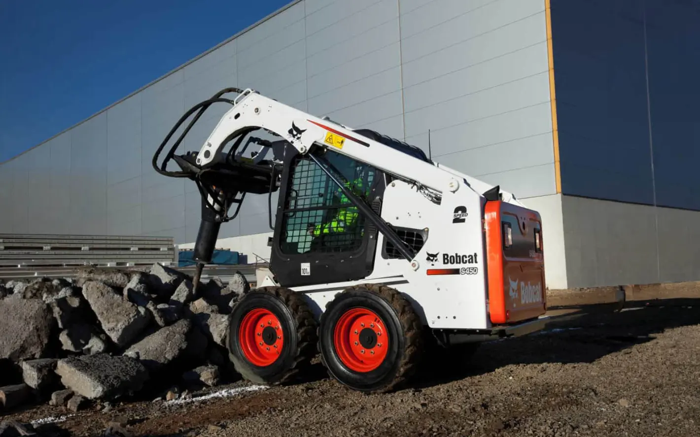 Bobcat Hydraulic Breakers: Innovative Shock Absorbers