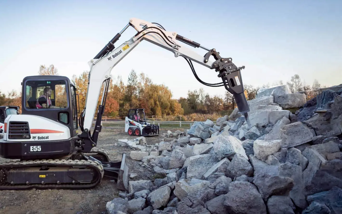 Bobcat Hydraulic Breakers: Automatic Pressure Regulator