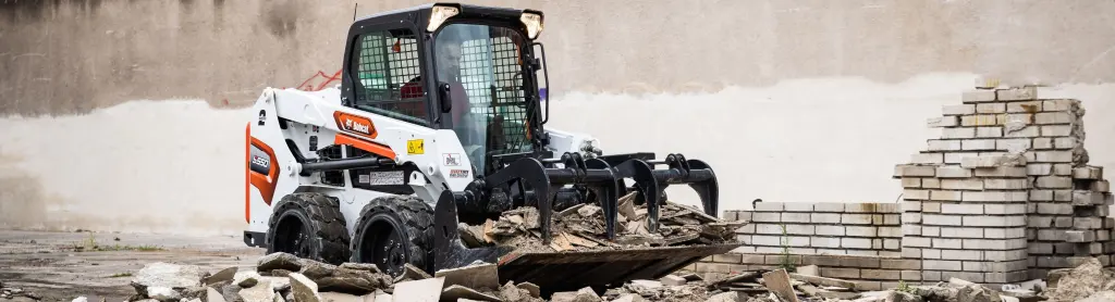 Bobcat S550 – Skid-Steer Loaders