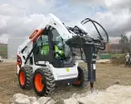 Bobcat S510 with hydraulic breaker for demolition