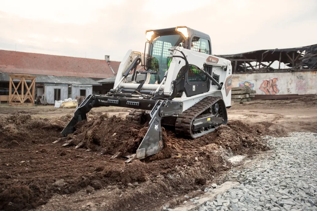 Bobcat T450: Durable Undercarriage