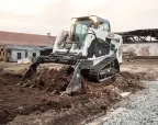 Bobcat T450: Durable Undercarriage