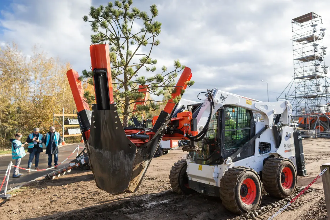 Bobcat S770 overview