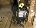 Bobcat E10z: Hydraulically Expandable Undercarriage