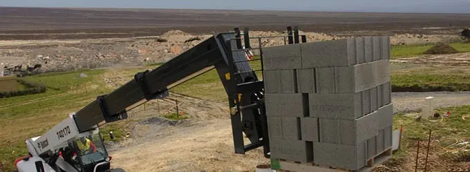 Bobcat Pallet Forks – Attachments