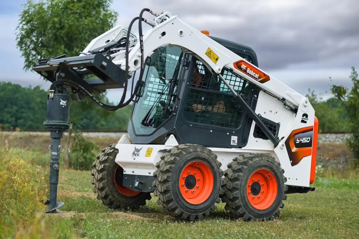 Bobcat S450 with auger