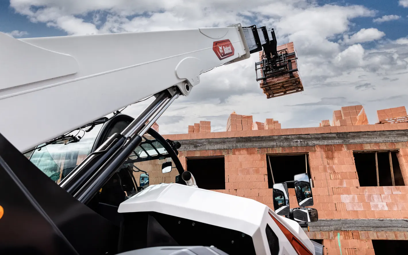 Bobcat T40.180 SLP: Optimized Hydraulic System