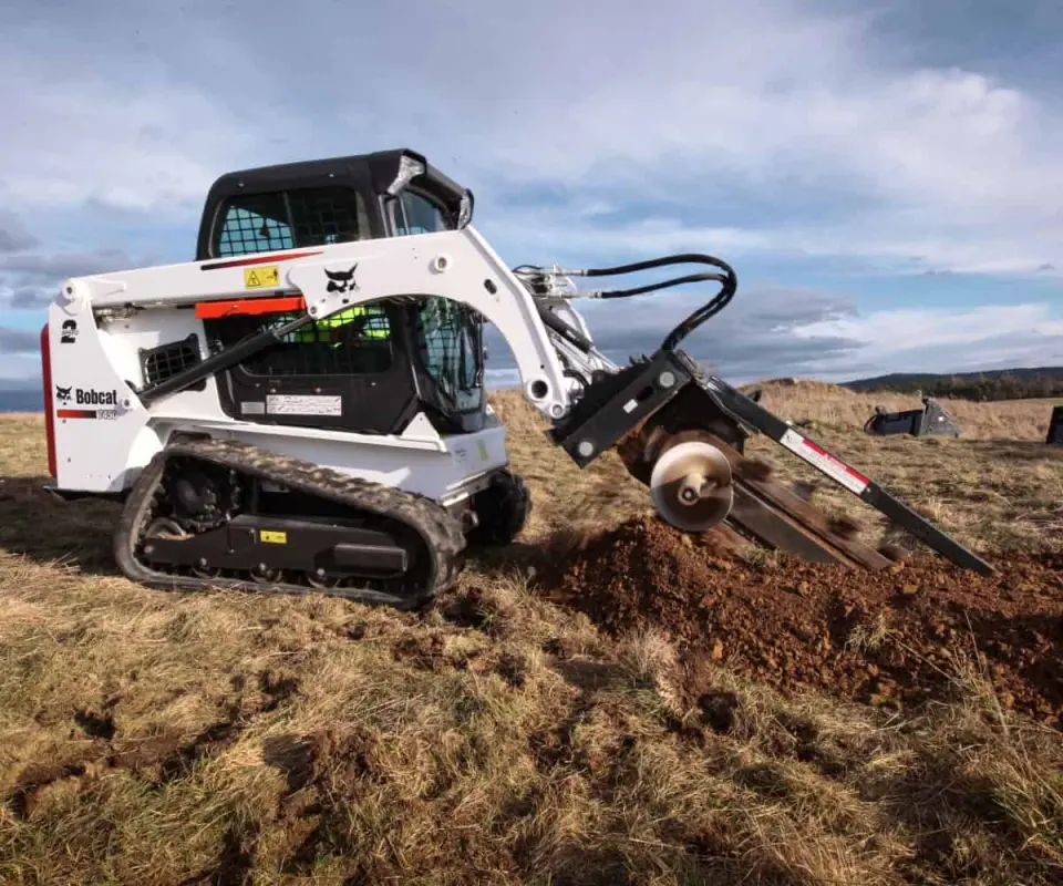Bobcat Trencher: Hydraulic Side Shift