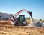Bobcat T86 with bucket