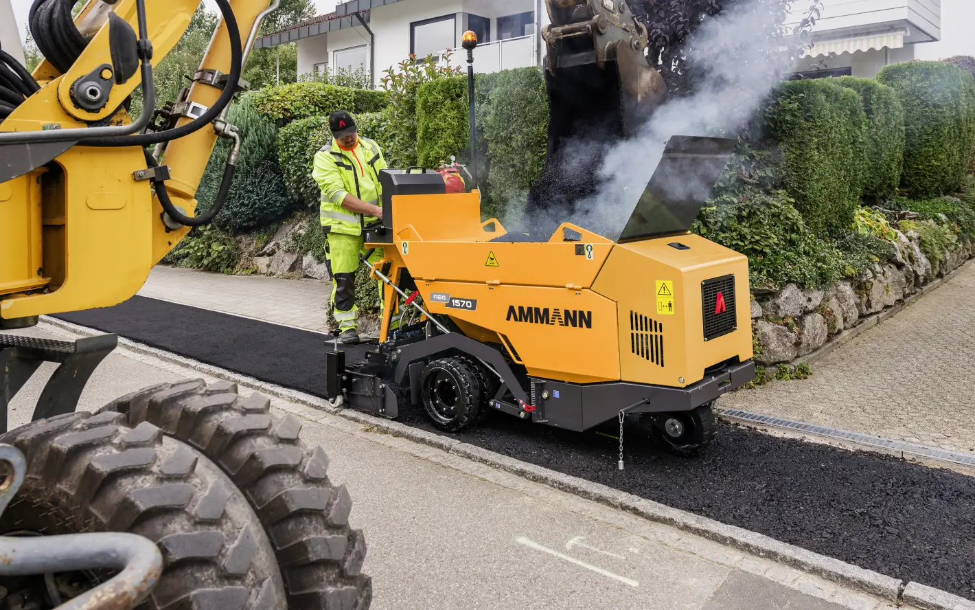 Ammann ABG 1570: Traction and Maneuverability
