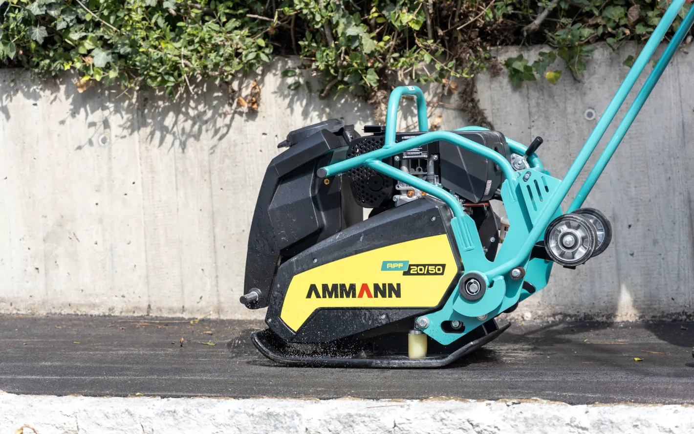 Ammann APF 20/50: Serviceability