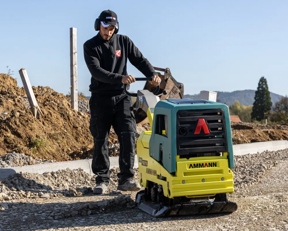 Ammann APH 50/75: Low-Vibration Guide Handle
