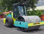 Ammann ARS 110.2 with soil compactor – view 4