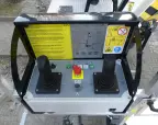 GSR E148T: Hydraulic Control Levers
