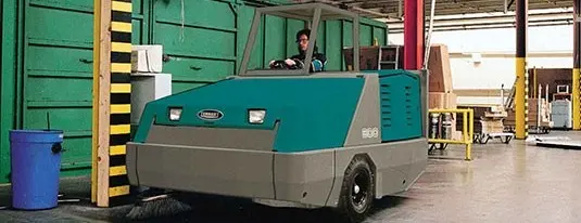 Tennant 800 – Sweepers