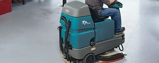 Tennant T7 – Scrubbers