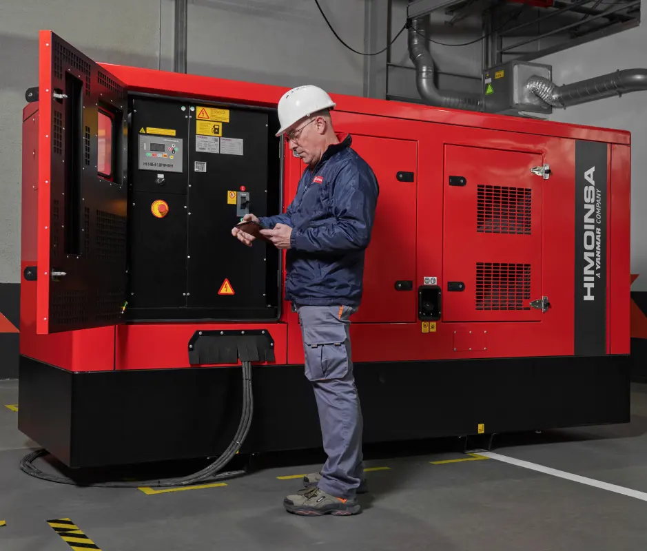 Himoinsa HI -Industrial Range: Advanced Control Systems