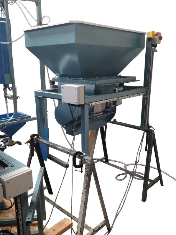 Power Sprays Custom Made Batching plant: Chopped Fibre Dispenser