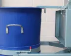 Power Sprays Pneumatic Bucket Lifter: Enhanced Safety Features