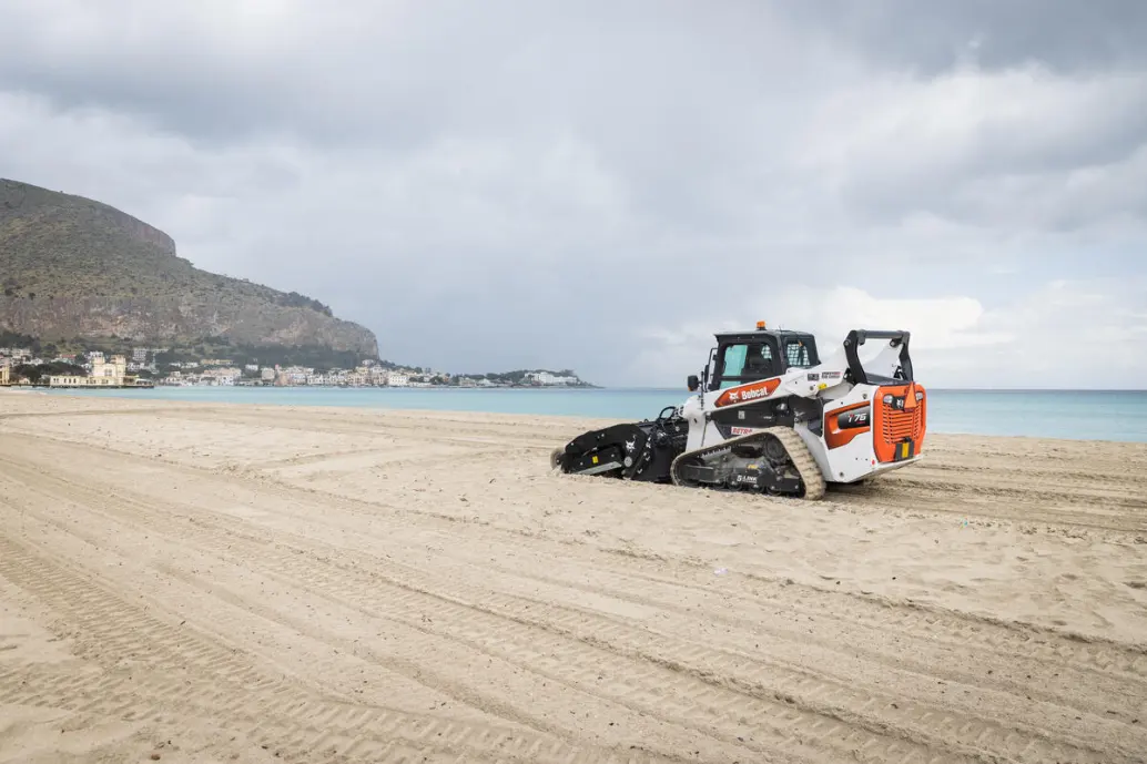 Bobcat Sand Cleaner – view 5