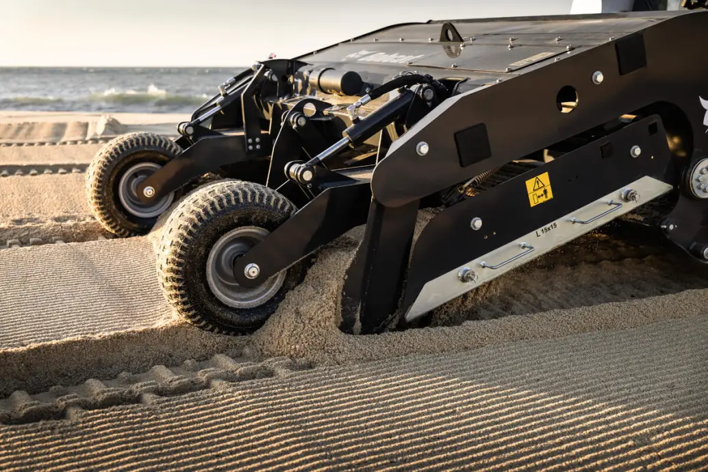 Bobcat Sand Cleaner – view 8